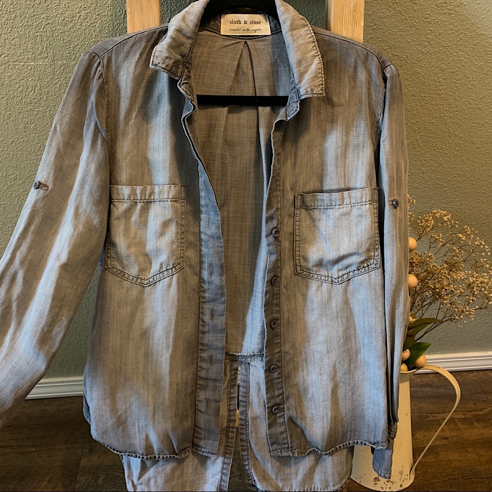 Cloth & Stone - button up blouse - chambray - Anthropologie